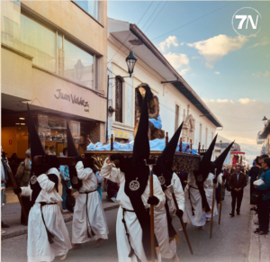 #Galería / Procesión del Señor de la Humildad en #Tunja. ✝️🙏🏻💜