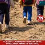El largo camino de estudiar en la ruralidad: niños de Macanal recorren horas para llegar a clase.